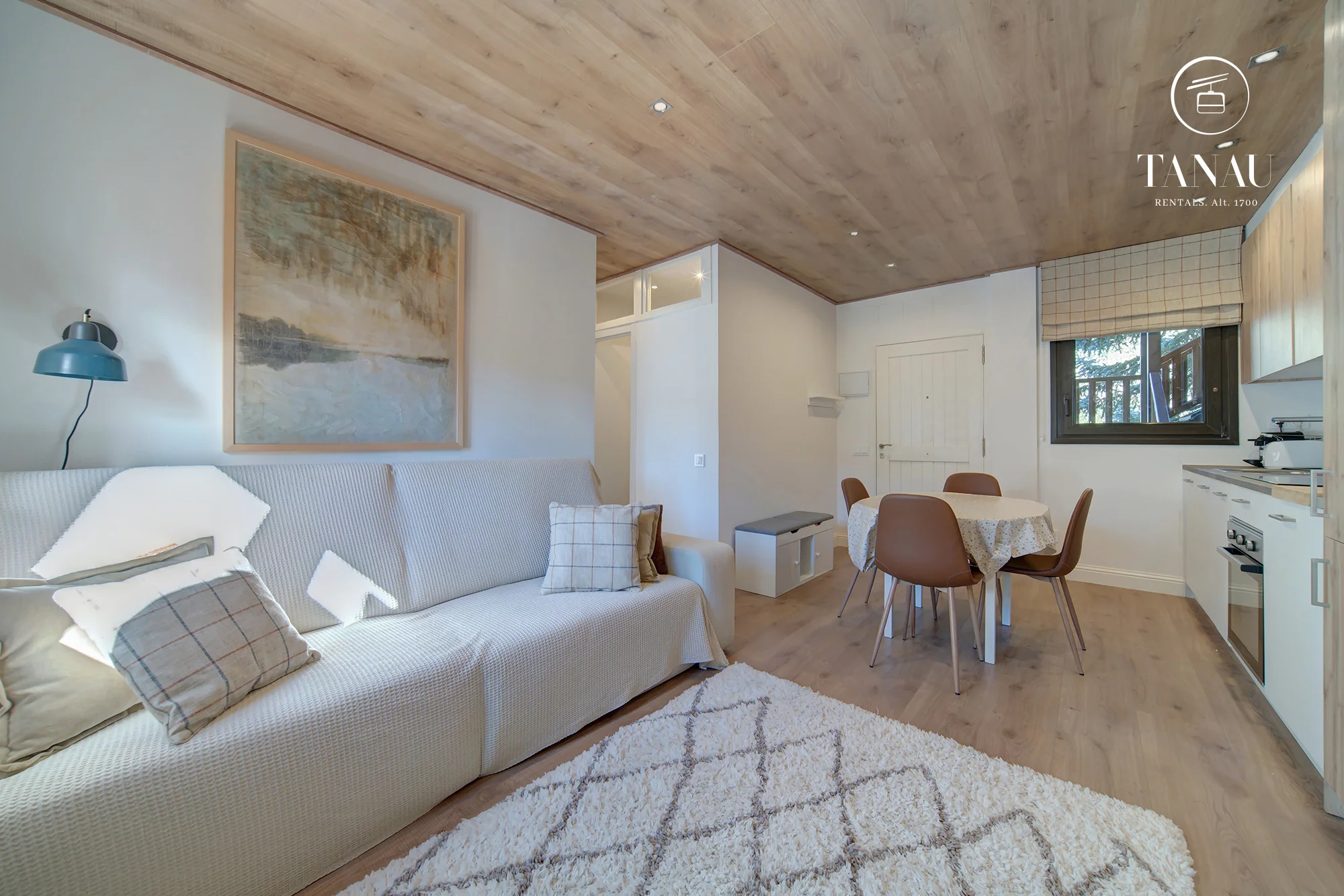 Salon Capricho Tanau